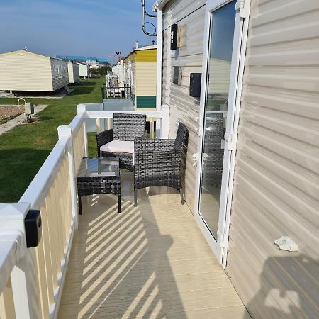 8 Berth Eastgate Fantasy Island Apartment Ingoldmells Ngoại thất bức ảnh